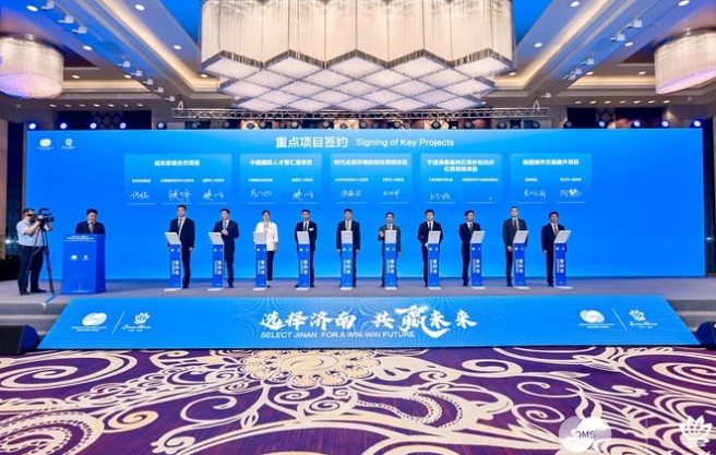 章丘论坛最新消息，学习变革，自信成就梦想之闪耀新知之光