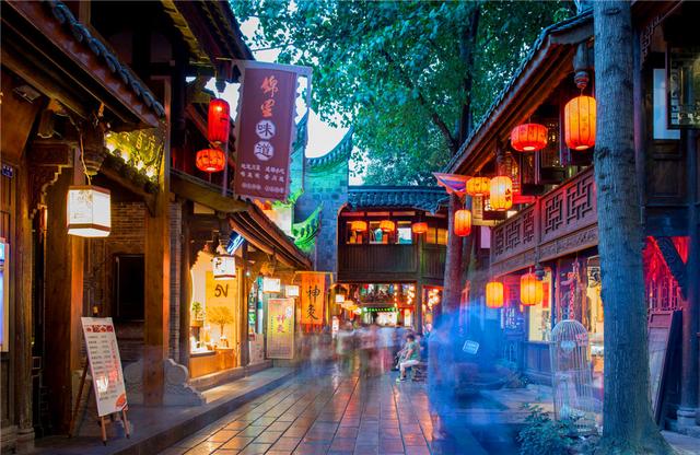 探秘锦桐新篇章，11月8日更新背后的故事与小巷深处的独特风味