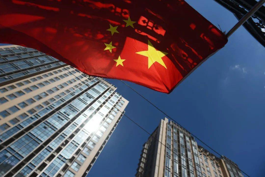 警员套改革先锋揭秘高科技警用装备新功能，智能警务时代体验报告